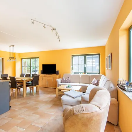Spacious With Wood-burning Stove, Cleaning Included *