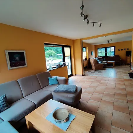 Spacious With Wood-burning Stove, Cleaning Included Holiday home