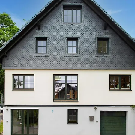 Spacious With Wood-burning Stove, Cleaning Included Holiday home *