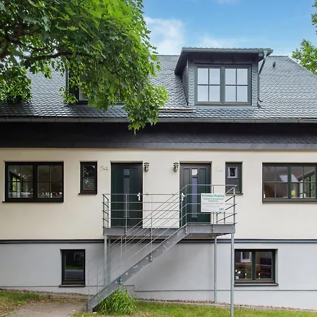 Spacious With Wood-burning Stove, Cleaning Included Eisfeld