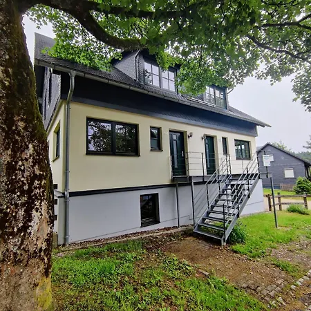 Spacious With Wood-burning Stove, Cleaning Included Holiday home *